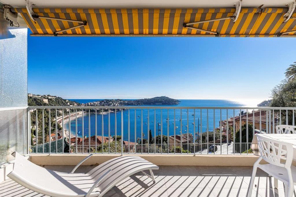 Villefranche Sur Mer:Appartement-villa, Vue mer, jardin, parking. Exteriör bild