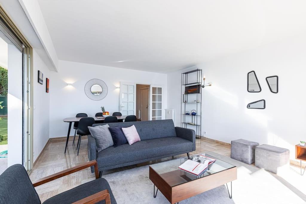 Villefranche Sur Mer:Appartement-villa, Vue mer, jardin, parking. Exteriör bild